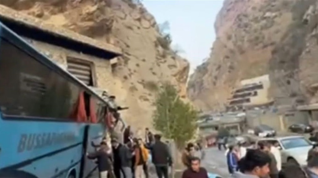 انحراف باص سياحي يوقع ضحايا ومصابين في أربيل