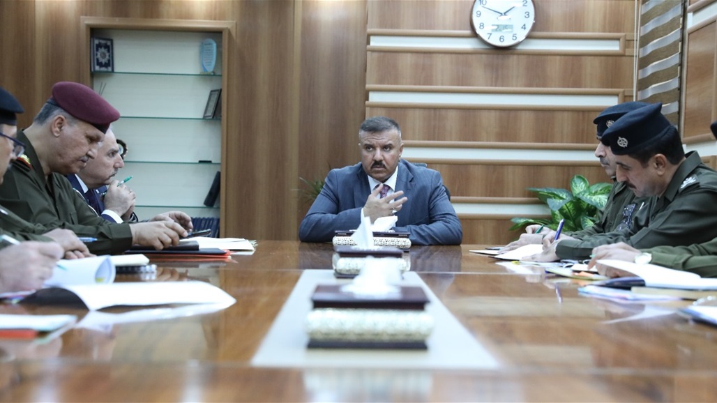 وزير الداخلية يعقد اجتماعاً مع رؤساء محاكم قوى الامن الداخلي ويصدر توجيهات 