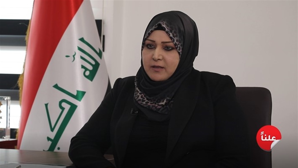 نائب يكشف عن أسباب ارتفاع سعر الصرف ويعلق على صرف الرواتب بالدولار