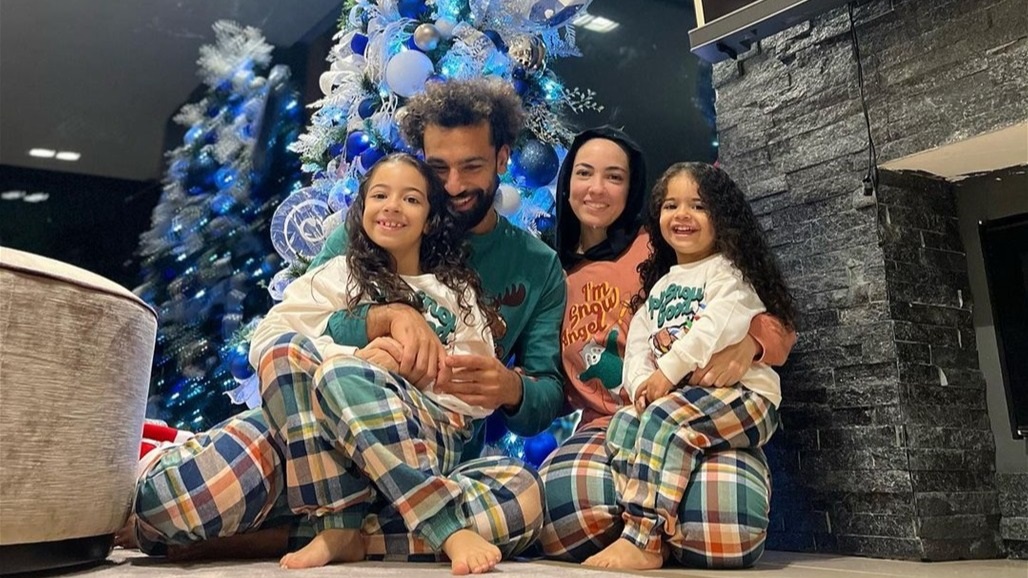 احتفالات مميزة للنجوم مع أسرهم في وداع عام 2022 (صور)