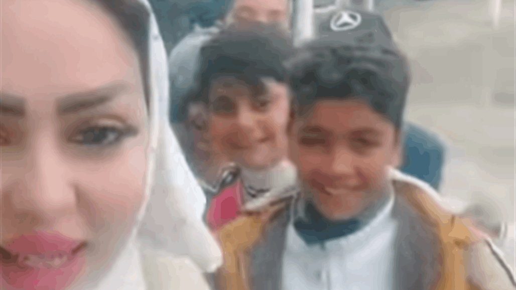 "ليش ماكو اكسبلور".. معلمة تثير ضجة على "السوشيال ميديا" والتربية تتدخل (فيديو)