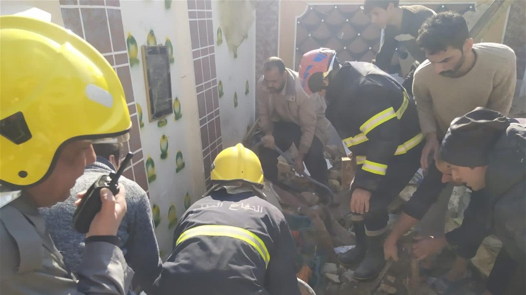 انقاذ أربعة أفراد من عائلة وانتشال جثة بانهيار منزل في بابل 