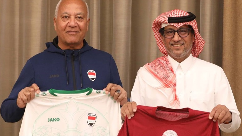 العراق بالأبيض وقطر بالزي "التقليدي" في نصف نهائي خليجي 25