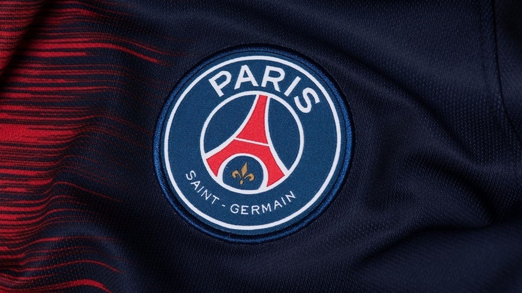 "الميركاتو الشتوي".. سبب مثير يمنع انتقال لاعب عربي لباريس 