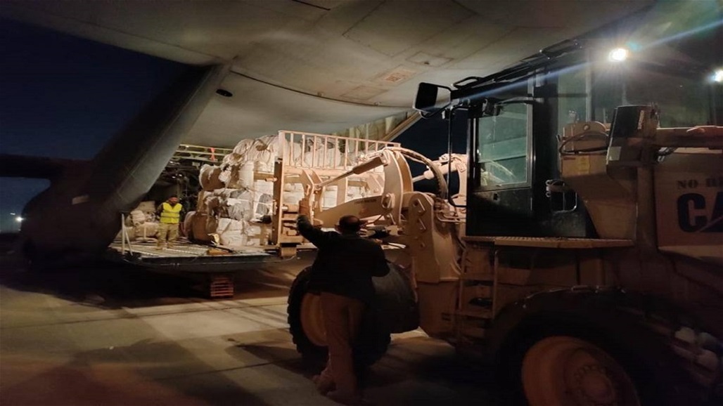 بعد "كارثة الزلزال".. مساعدات العراق تنطلق لإعانة الشعب السوري (صور)