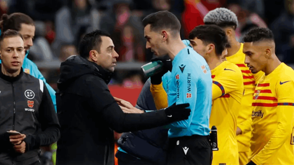 اتهامات لبرشلونة برشوة رئيس لجنة الحكام السابق ولابورتا يرد