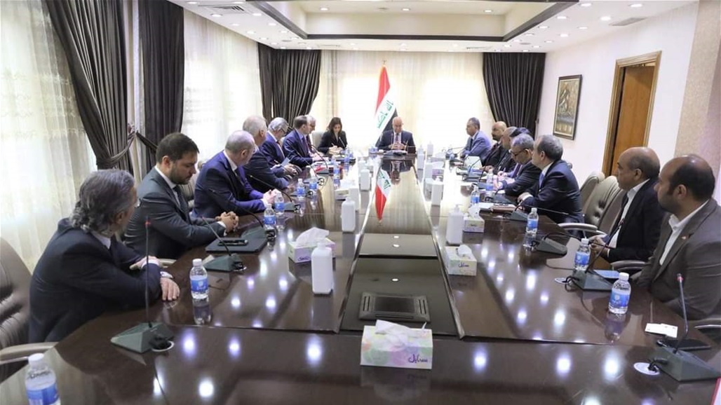 العراق وألمانيا يبحثان توقيع مذكرة تفاهم بمجال المشاريع الصحية والأدوية