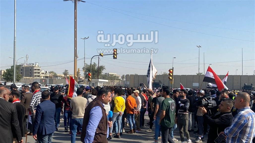 تظاهرات حاشدة قرب الخضراء احتجاجاً على تعديل قانون الانتخابات (صور)