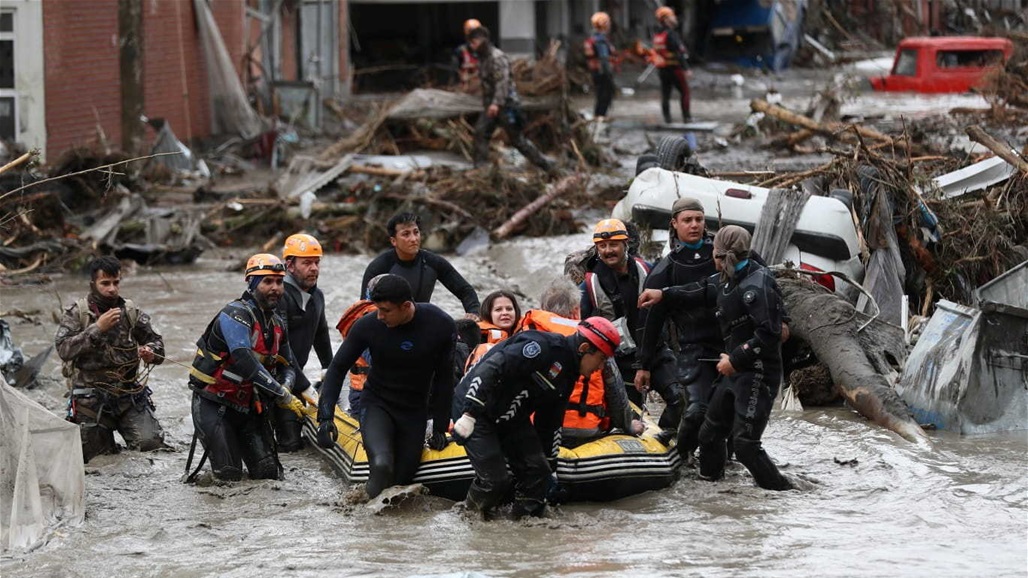 فيضانات &quot;مدمرة&quot; تجتاح تركيا وتوقع ضحايا (فيديو)