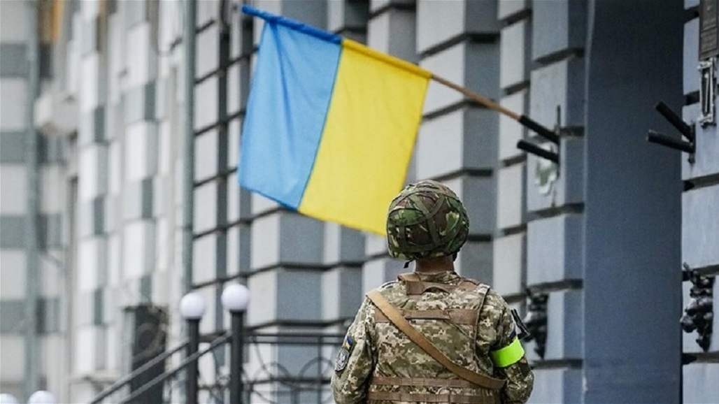 بينهم رئيس عربي.. أوكرانيا تفرض عقوبات على مئات الكيانات والأفراد