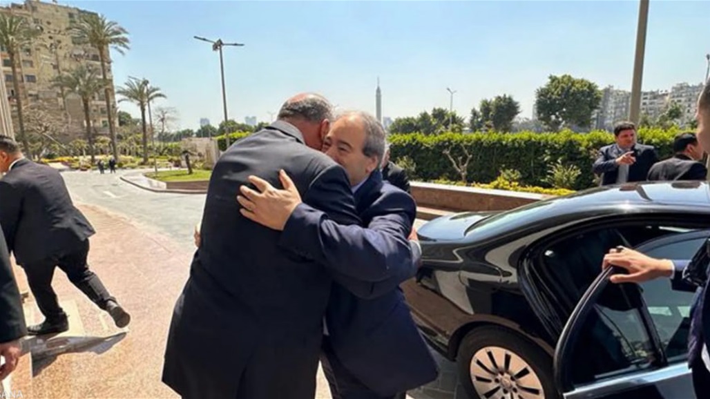 للمرة الأولى منذ 12 عاماً.. وزير خارجية سوريا في القاهرة