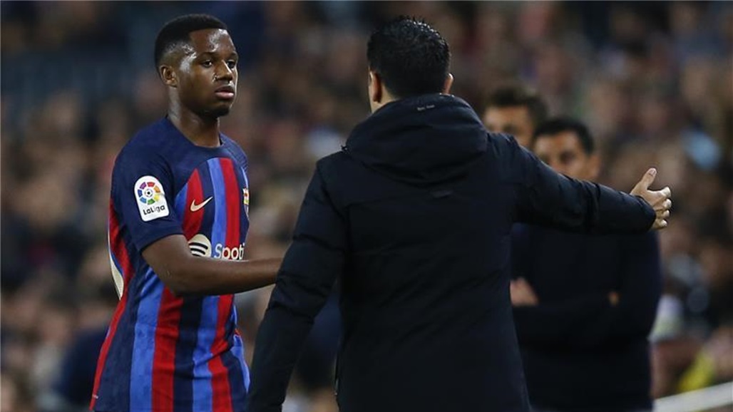برشلونة يحسم امر فاتي ويتمسك بثلاثة لاعبين 