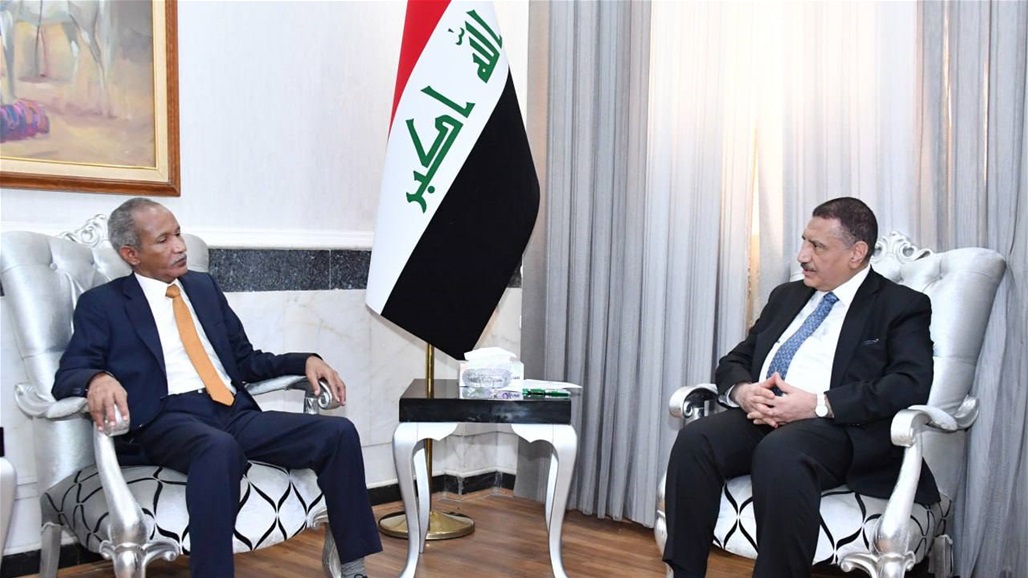 العراق يدعو السودان للحوار وحل مشكلاته بالطرق السلمية