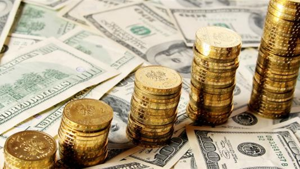عالمياً.. تراجع الدولار يتسبب بزيادة بريق المعدن الأصفر 