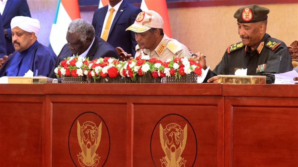 رويترز تسرّد تفاصيل "مثيرة" عن أحداث السودان: هكذا مُهد الطريق للحرب؟