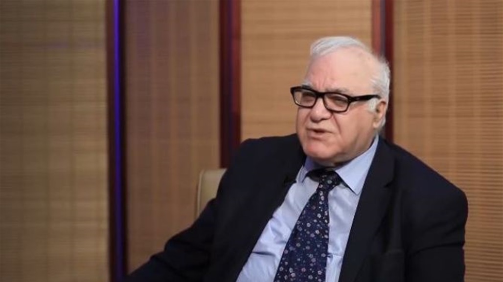 مستشار حكومي يكشف تفاصيل "مثيرة" تخص الرواتب والموازنة