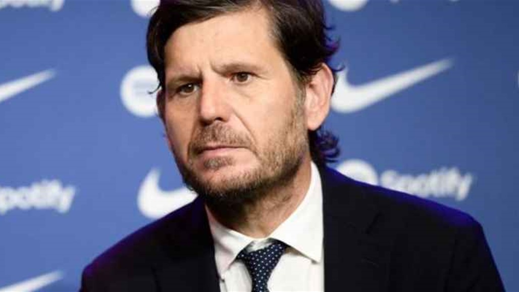 برشلونة يعلن رحيل مديره الرياضي 