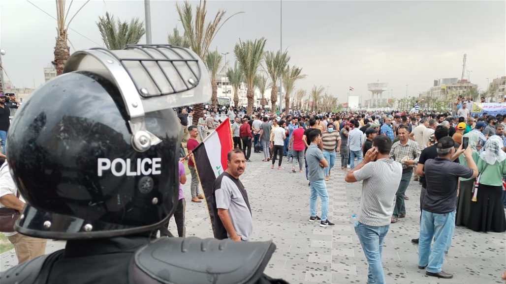 عدسة السومرية توثق التظاهرات المطالبة بتعديل سلم الرواتب في بغداد.. هذه أخر المستجدات