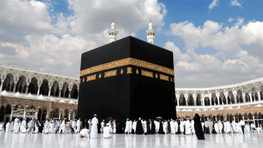 اختفاء ظل الكعبة.. ظاهرة فلكية في سماء مكة (فيديو)