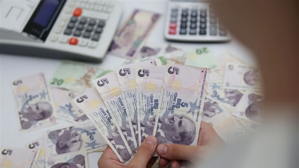 الليرة التركية تتراجع لمستوى قياسي مع فوز اردوغان بالانتخابات الرئاسية