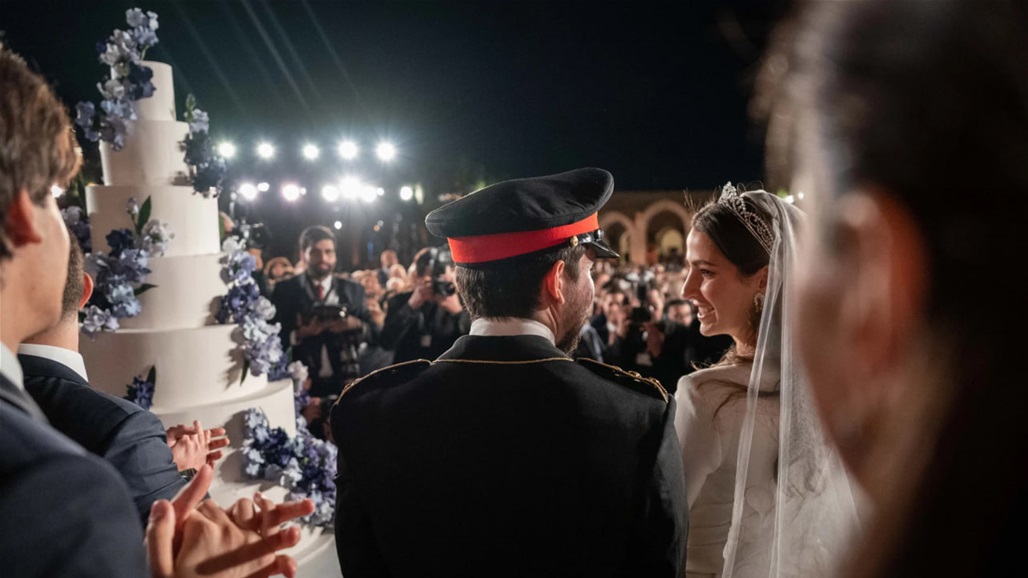 تصرف لولي عهد الأردن وشقيقه بحفل الزفاف يثير تفاعلا بمواقع التواصل