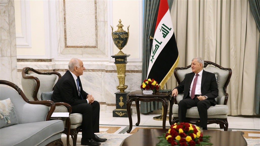 دعوة رسمية لرئيس الجمهورية لزيارة الأراضي الفلسطينية