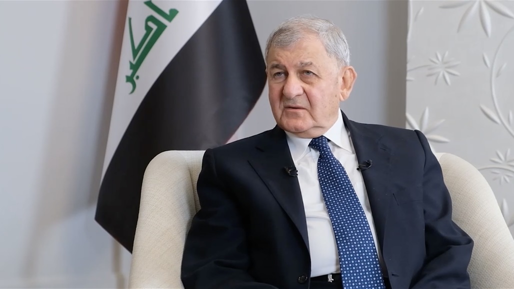 رئيس الجمهورية يدعو إلى توفير الدعم والتسليح للحشد الشعبي