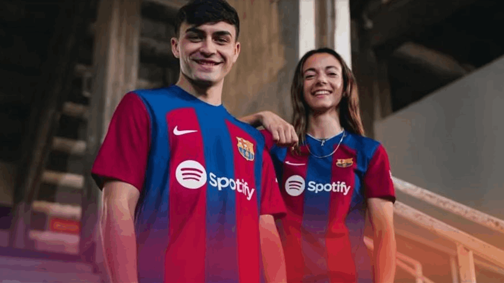 برشلونة يعلن عن قميصه الجديد (صورة)