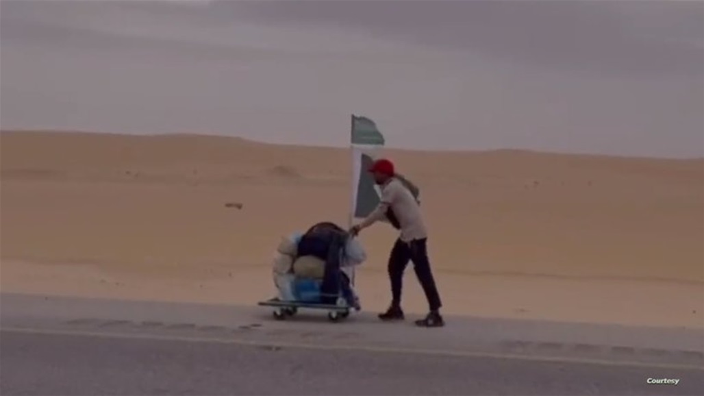 باكستاني يمشي 6 أشهر لأداء فريضة الحج (فيديو)