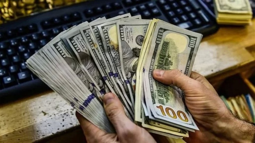 "أكبر عملية احتيال".. أمريكي يخفي وفاة والدته ليحصل على 830 ألف دولار