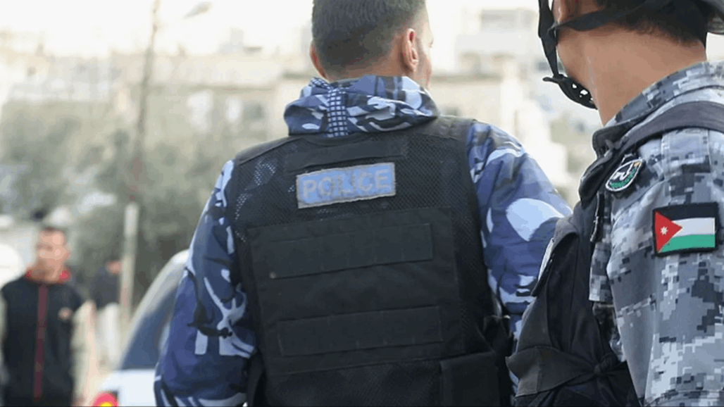 استخدمت هاتفه.. رجل يقتل طفلته بـ 25 طعنة في الأردن 