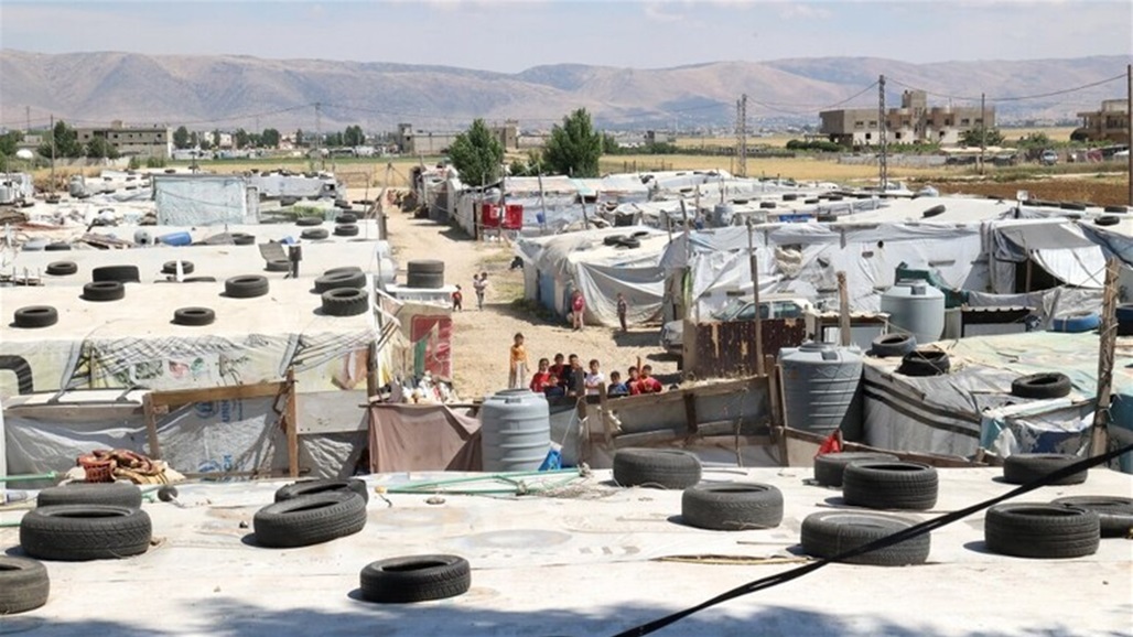 اندلاع حريق بمخيم للنازحين السوريين في لبنان (فيديو)
