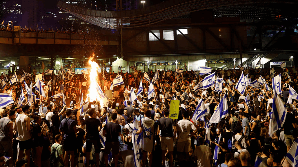 اضراب بالقطاع الصحي واحتجاجات واسعة.. اخر تطورات الاحداث في إسرائيل 