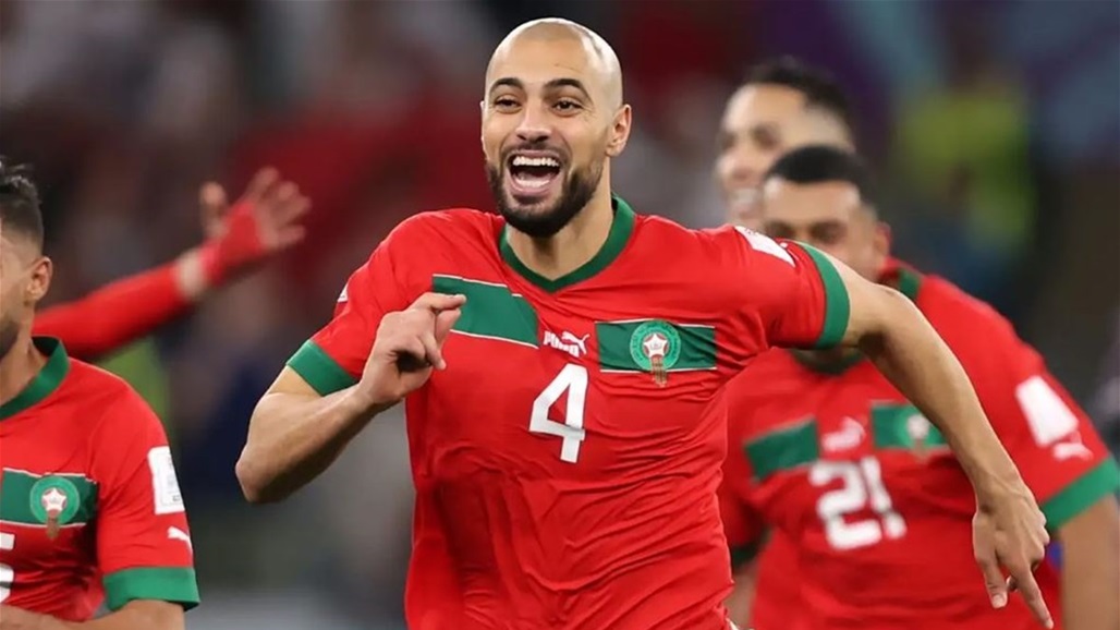 شرط يفصل يونايتد عن ضم نجم عربي