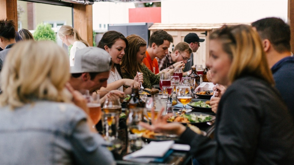 حانة بريطانية الأصعب عالمياً بحجز طاولة للطعام.. تحتاج لـ4 سنوات لتناول العشاء 