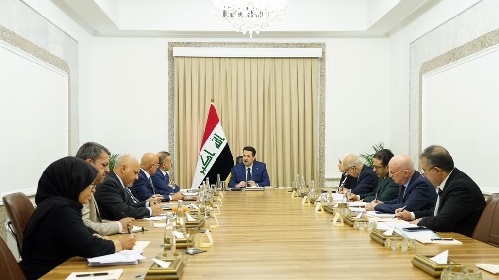 اجتماع حول أولويات مشاريع القطاع الصحي.. توجيهات حكومية جديدة