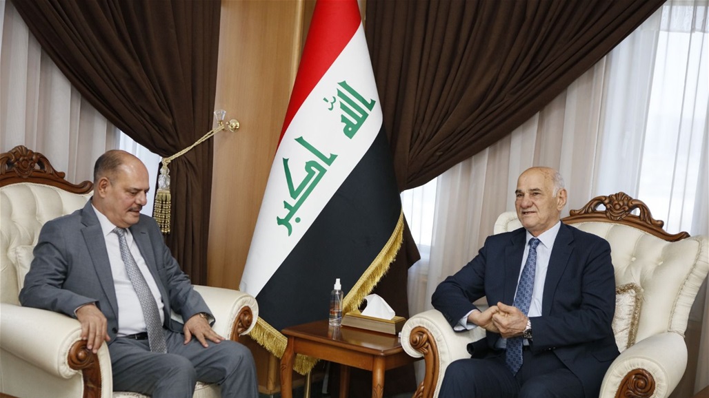 نقيب الصحفيين العراقيين يشيد بجهود وزارة الموارد المائية