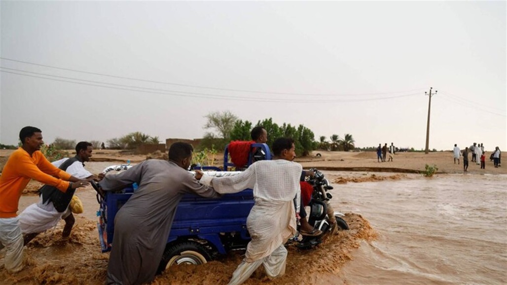 نتيجة انتشار الجثث.. منظمة غربية تحذر من تفشي الامراض في السودان 