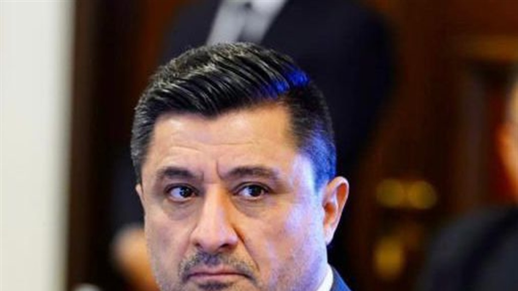 وزير العدل يعزل أحد منفذي العدل لثبوت اختلاسه مبالغ مالية