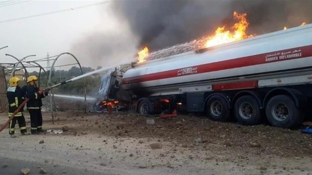 انتشال جثتين واخماد حريق بصهريج للوقود إثر حادث مروري في ذي قار