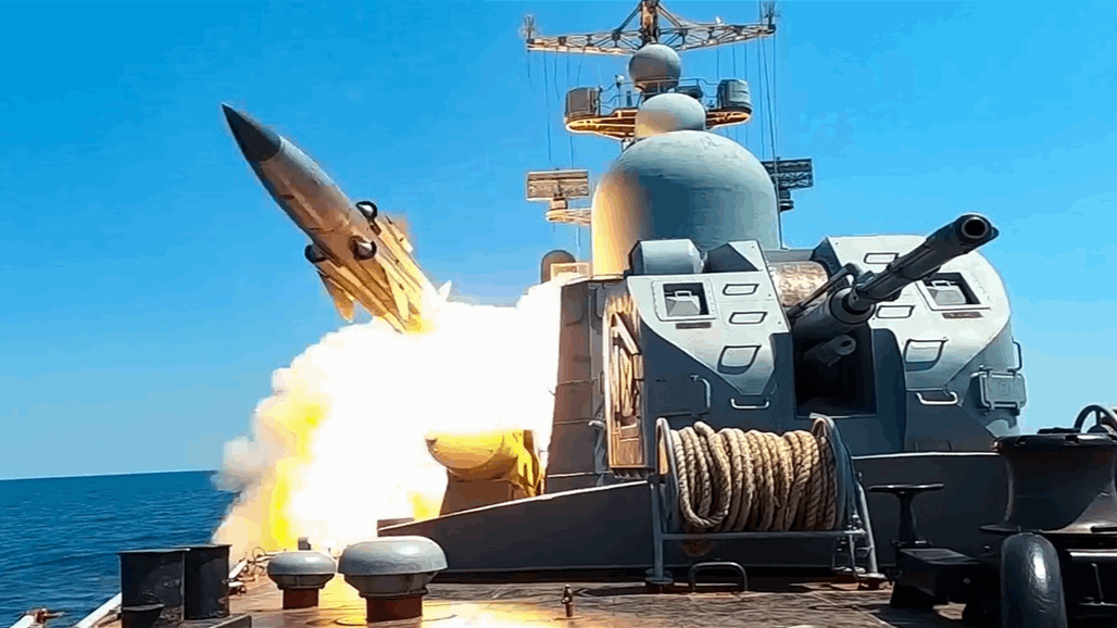 الاسطول الروسي يعلن انتهاء المناورات البحرية مع الصين 