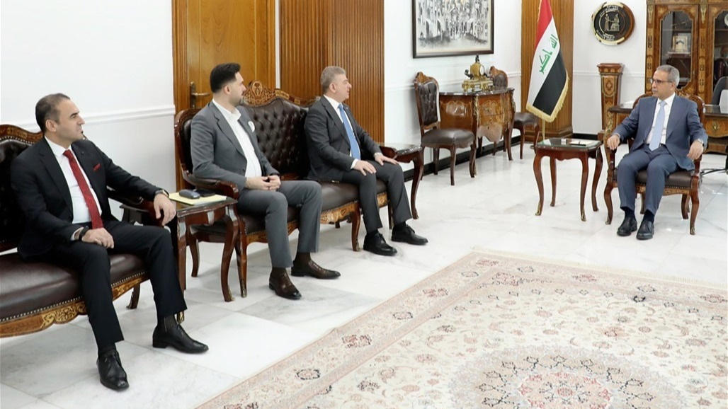 القضاء وهيئة الاعلام يبحثان الآليات القانونية برصد مخالفات بعض القنوات الفضائية  