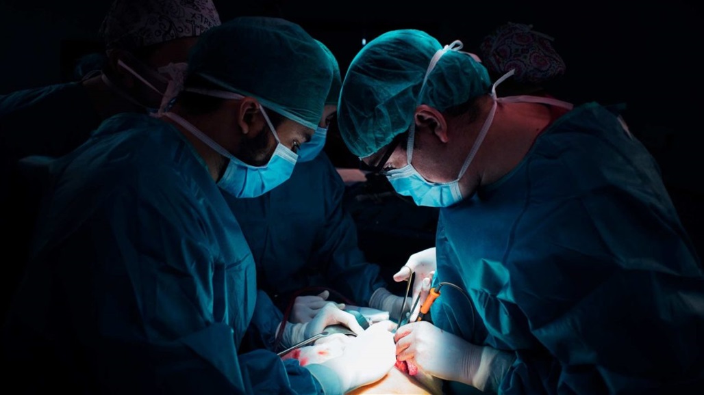 عراقي يبيع كليته ويُنشئ مجموعة واتساب لبيع الأعضاء البشرية!.. إليك القصة 