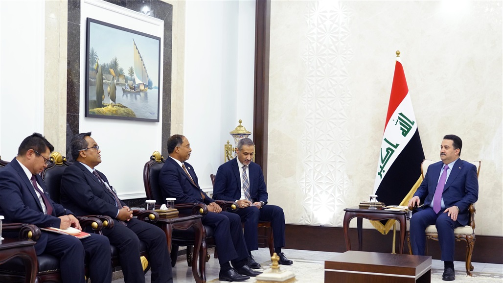 العراق وماليزيا يبحثان تطوير العلاقات الاقتصادية والصناعية والزراعية