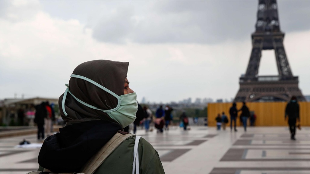 فرنسا.. مجلس الديانة الإسلامية: حظر العباءة قرار تعسفي