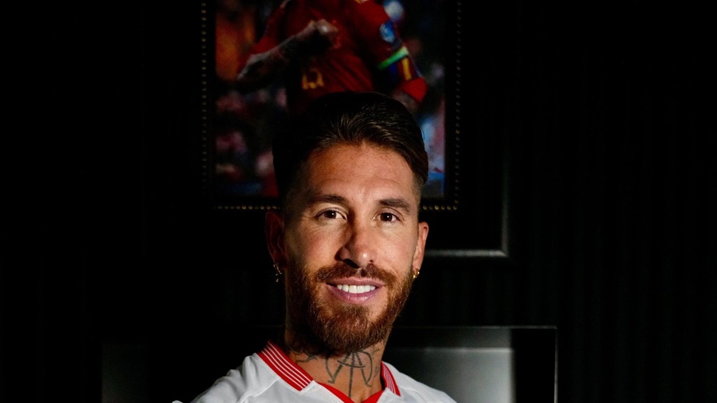 ألتراس إشبيلية ترفض صفقة راموس 