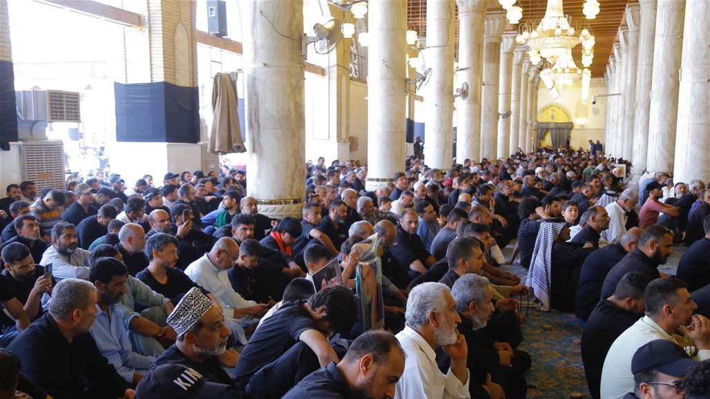 خطيب جمعة الكوفة يدعو الى مقاطعة أصحاب الأفكار الضالة 