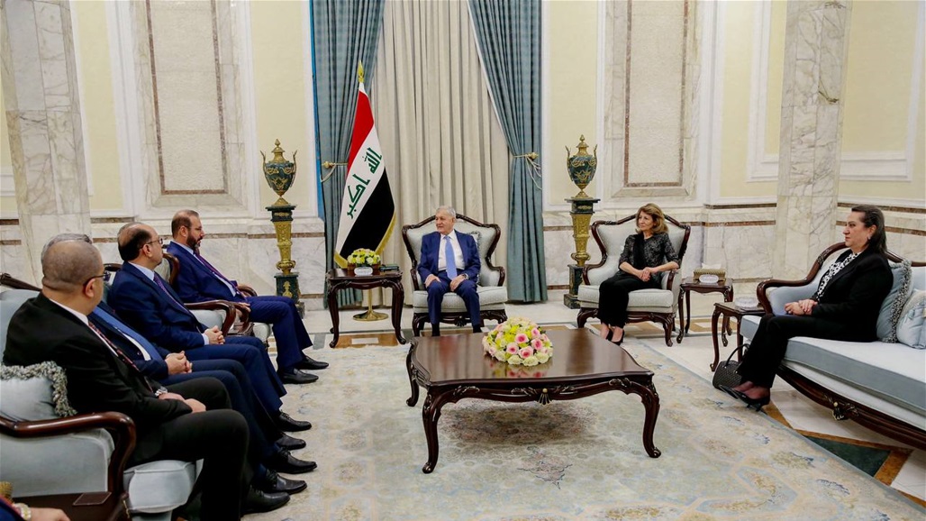 رئيس الجمهورية يشدد على أهمية فتح المقابر الجماعية