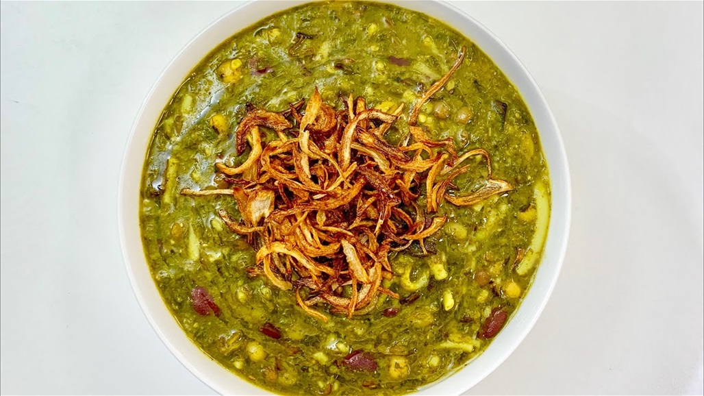 بخطوات سهلة وبسيطة.. طريقة عمل شوربة الآش العراقية
