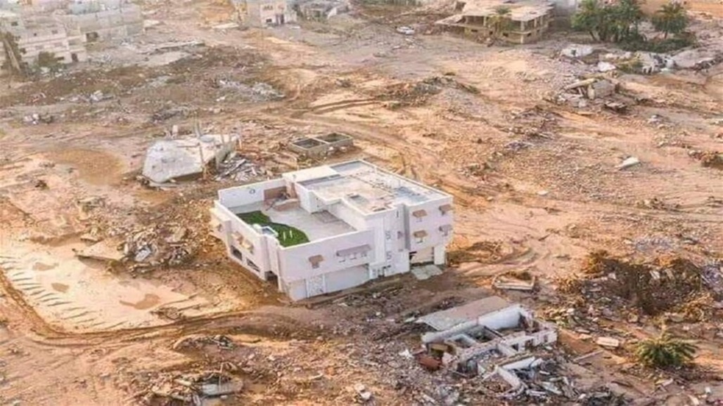 &quot;المنزل المعجزة&quot; في ليبيا.. بقي صامداً وحافظ على طلائه رغم الفيضانات 